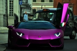 johnny-escobar:  Matte Purple Lamborghini Aventador via Simon