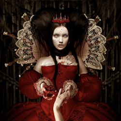 redsurrealmind:  Digital art by Natalie Shau. 