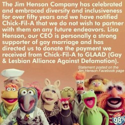 davidtennantspants:   queenofjacks:   the muppets ended their