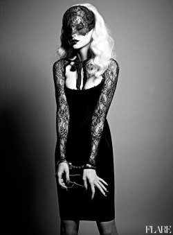 darkangelsbride:  Photo by Max Abadian for Flare Model: Jessica Stam 