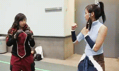 candeezy:  Awhhhyeee thanks @viamikeho for the .gifs! You can