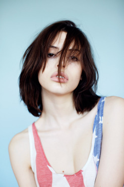 oystermag:  Oyster Archive: Charlotte Kemp Muhl x Bec Parsons