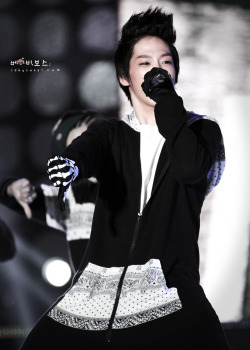 its-kizmet:  kim himchan // ☆photo cr. babyboss9