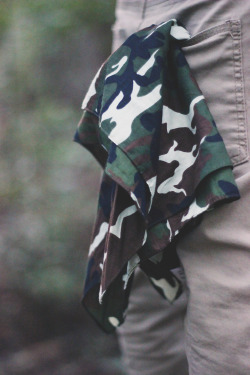 koolguyz:  Phresh, flag hangin’ 