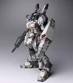 mrrobotto:  HG RGM-89 Jegan   HG RX-93-Nu2 Hi-Nu Gundam customise