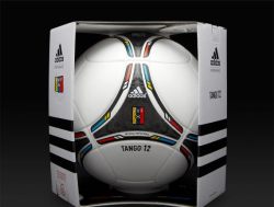 vinotintosoy:  Este ser el balón creado por Adidas que rodará