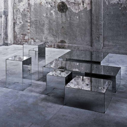 symmetrical:  (via enochliew)  Illusion table by Jean-Marie
