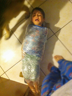 the-absolute-funniest-posts:  lulz-time: cannibalsuxx: My nephew