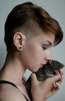 fuckyeah-hair:  (via My rat and me by ~griberli on deviantART)