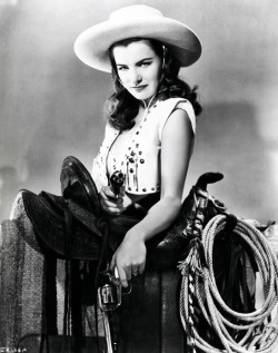 Ella Raines