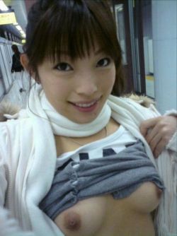 Japan Schoolgirl X