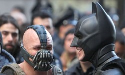 Tom Hardy and Christian Bale in between takes of the Dark Knight