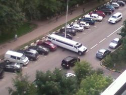 wrcwrxsti:  (「この駐車、上手いのか下手なのかわからない！」:らばQから)