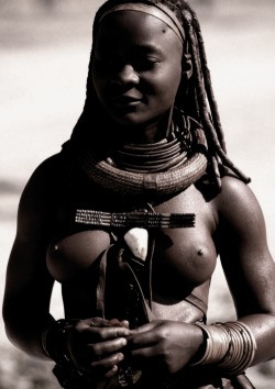 afrogothic:  Himba Tribe 