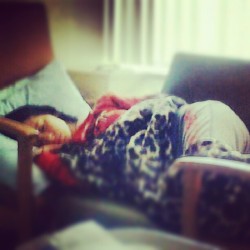 jordanlikestoderp:  Lol das me sleepin, in @bcharron17’s hospital