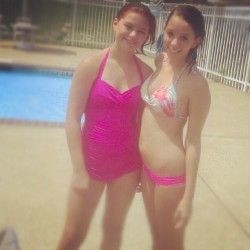 jordanlikestoderp:  My LITTLE cousin. She’s bigger than me