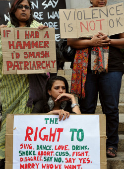 projet-bleu:  Indian activists belonging to various womens rights