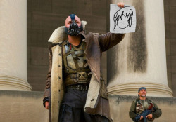 favoritesticle:  Bane wants to know if anyone has seen a girl