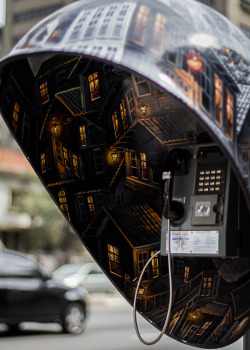 petapeta:  100 Artists Uniquely Design Phone Booths in São Paulo