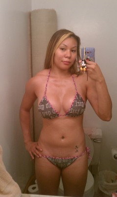 MIA YIM Source: http://dafalcon10.blogspot.com/