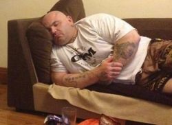 bigmenarebest:  tattooed love boys 