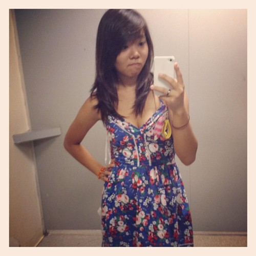 chibipikaninjax3:  good or no good?(never wore flower patterned) lol #clothes #dress #me #macys #tryingonclothes (Taken with Instagram)