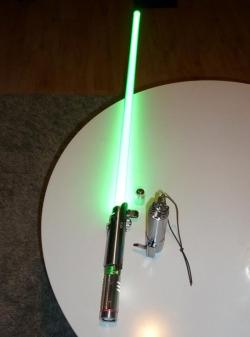 darth-noctem:  starwarseverything:  tiefighters:  Homemade Lightsaber