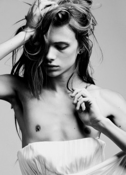 androfeminine:  Stav Strashko Photography by Dean Avisar for