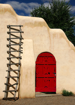 magic-bazaar:  Taos, New Mexico. 