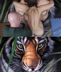 kilo-jericho-sierra:  opticoverload:  Incredible Bodypainting