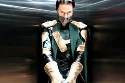 aicosu:  tickytackyhouse:         Loki Cosplay - The Avengersby *Aicosu