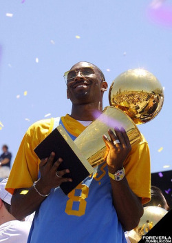 fuckyeahjohnny:  Los Angeles Lakers: 2002 NBA Champions.