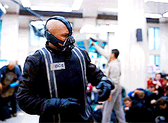 twitterversecrazies:   tonystaarks:   his weird sense of politeness