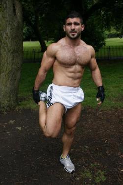 guysthatgetmehard:  ready for a morning run 