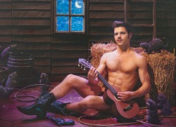 matthieu-charneau:  Our first piece with Pierre & Gilles :