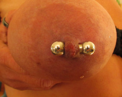 women-with-huge-nipple-rings.tumblr.com/post/174912004801/