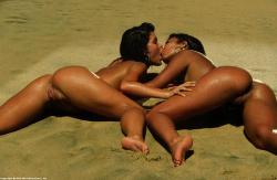 hotblackgirls:  http://hotblackgirls.tumblr.com That is some