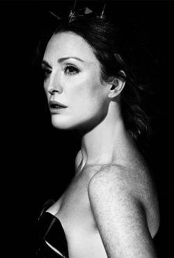  Julianne Moore as Hera, photographed by Karl Lagerfeld, 2011.