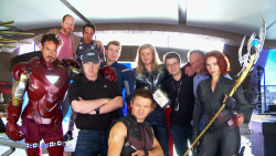 sevenpoints:  loki-cat:  group picture!  DOWNEY ARE YOU WEARING