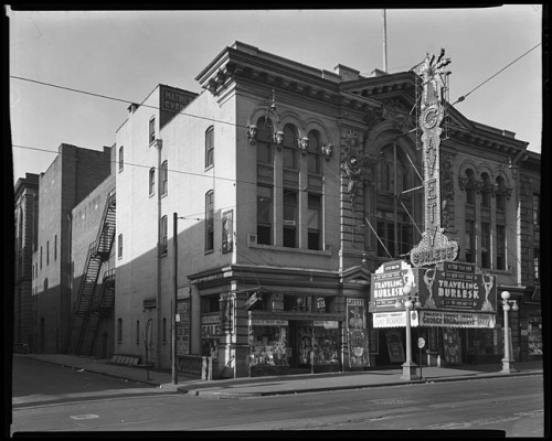 mdhsphotographs: Vintage 30’s-era image of the ‘GAYETY Theatre’ on 405 East Baltimore Street; in Baltimore, Maryland.. Taken by photographer John Dubas, in 1935.. The photo is part of the 'Baltimore City Life Museum Collection’..