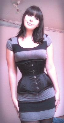 studdedcupcake:  I’ve been corset training for a little over