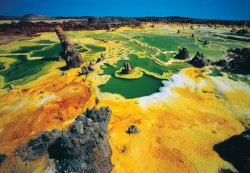 biscodeja-vu:  Dallol Volcano, Erte Ale Range, Ethiopia. 