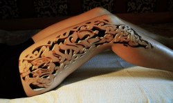 bleeding-anchors:  probati0n:  mrcheyl:  3D Leg Tattoo. Sick