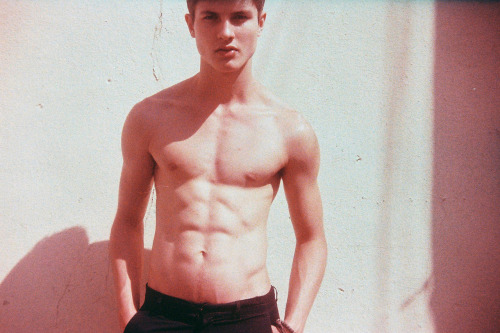 henriquepadilha:  Fabricio Bach @ Ford Models, São Paulo, Mar’12 