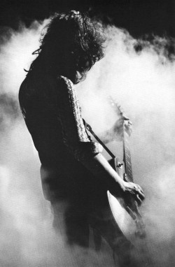 jimmy-page-is-my-love:    