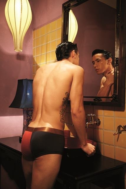 chinkoheartschinko:  Justin Agustin for Glow 