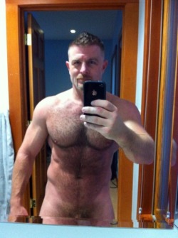 denverdaddydawg:  11.15.12  A reason to dislike beveled mirrors