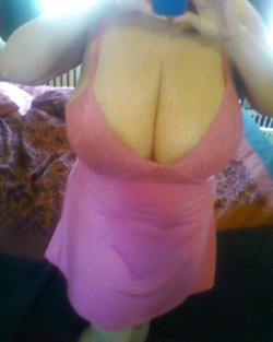 breastickle:  Massive mystery bedroom tits.  They look so inviting.