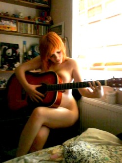 musicandnude:  Red Guitar 