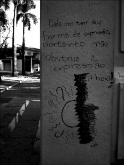Poesia em meio ao caos